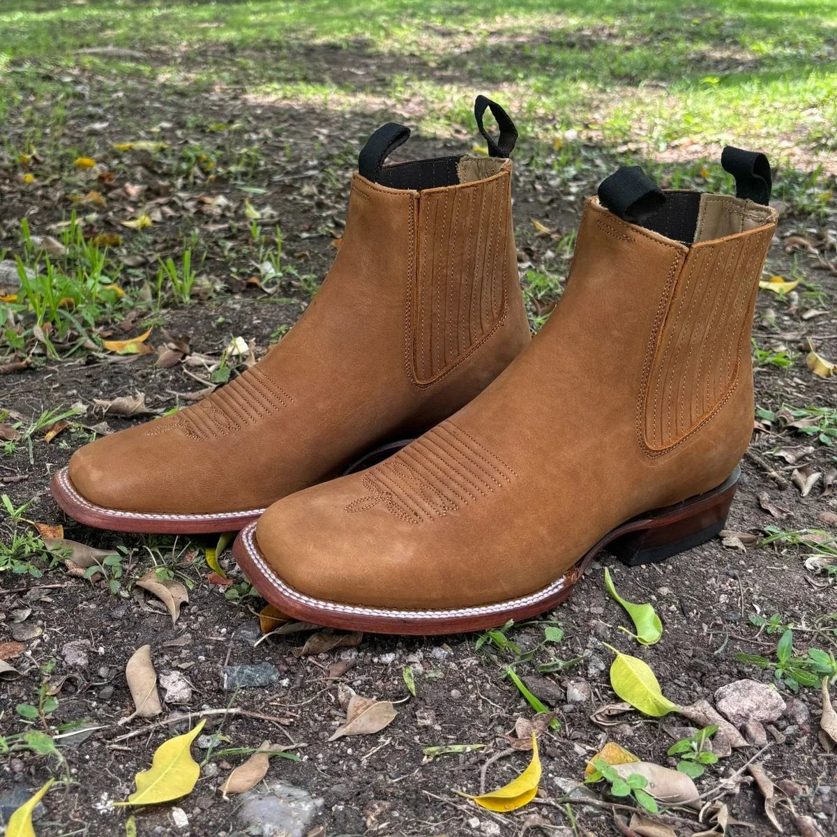 Botín vaquero Nubuck
